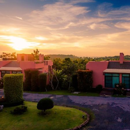 Phukumhom Khao Yai Hotell Wangkata Eksteriør bilde