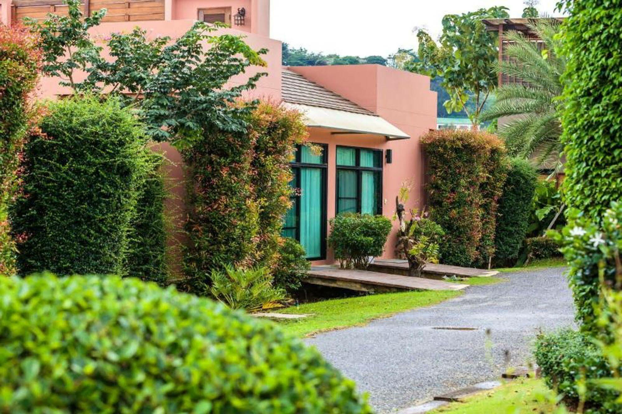 Phukumhom Khao Yai Hotell Wangkata Eksteriør bilde
