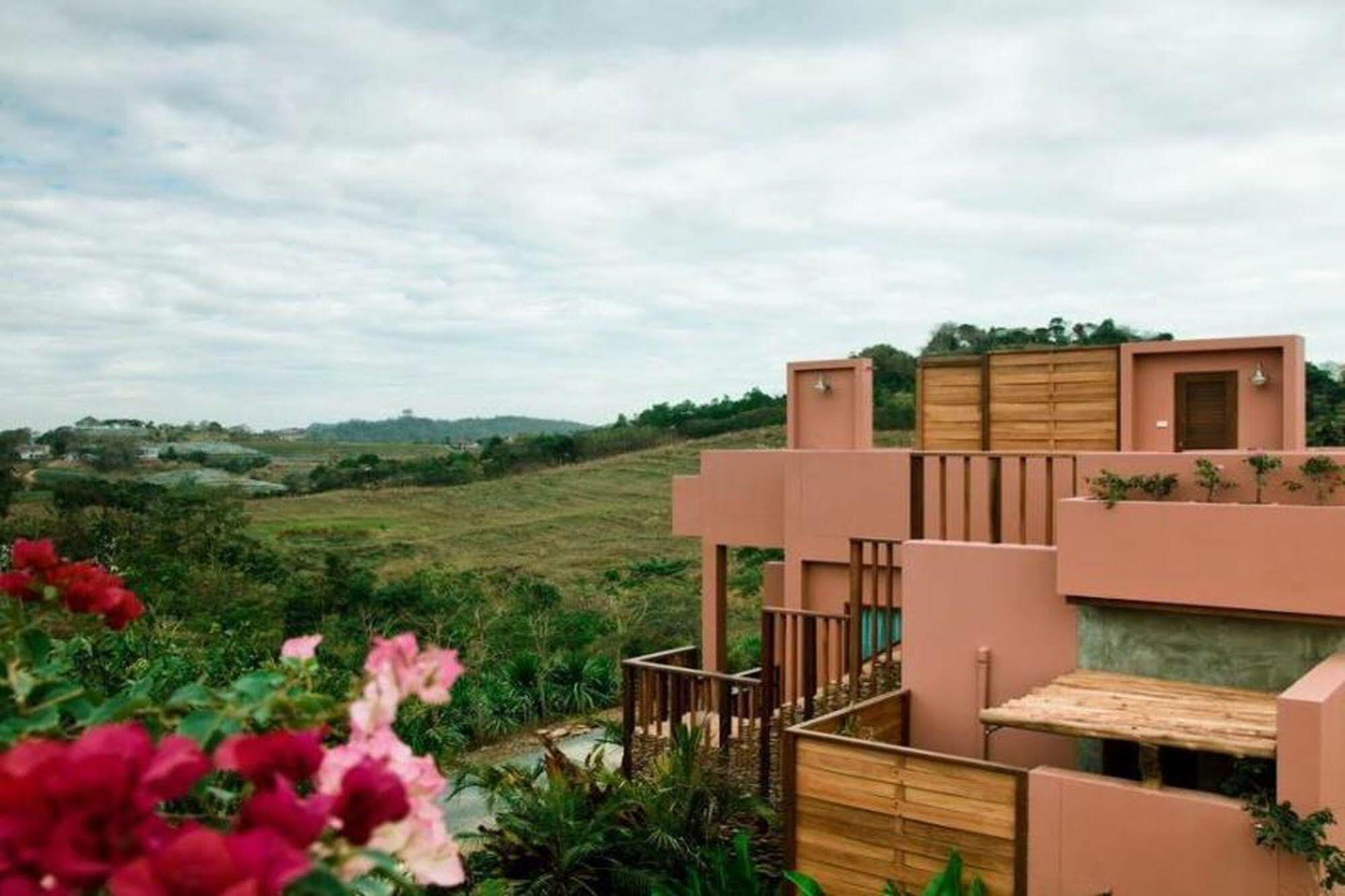 Phukumhom Khao Yai Hotell Wangkata Eksteriør bilde