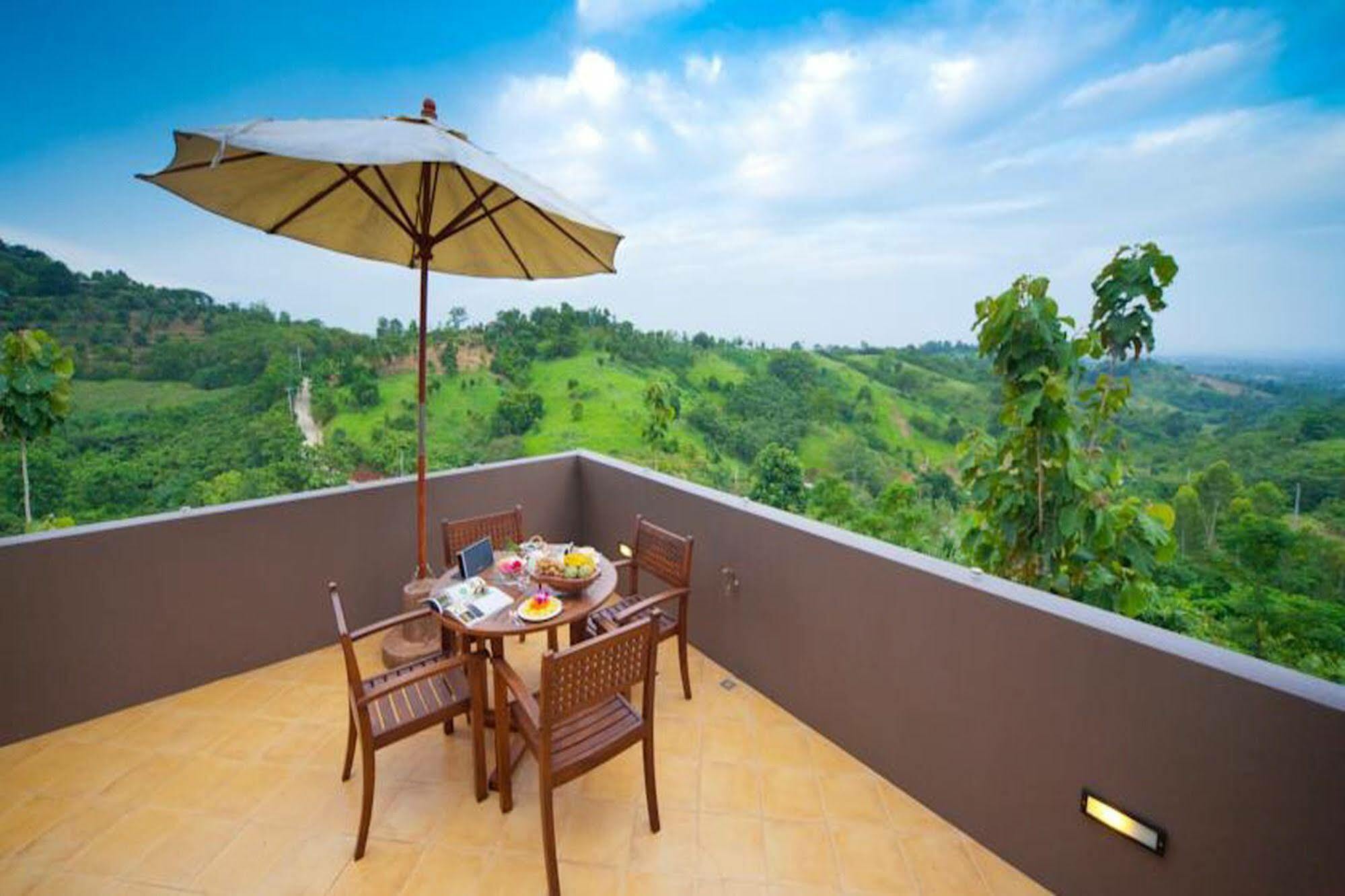 Phukumhom Khao Yai Hotell Wangkata Eksteriør bilde