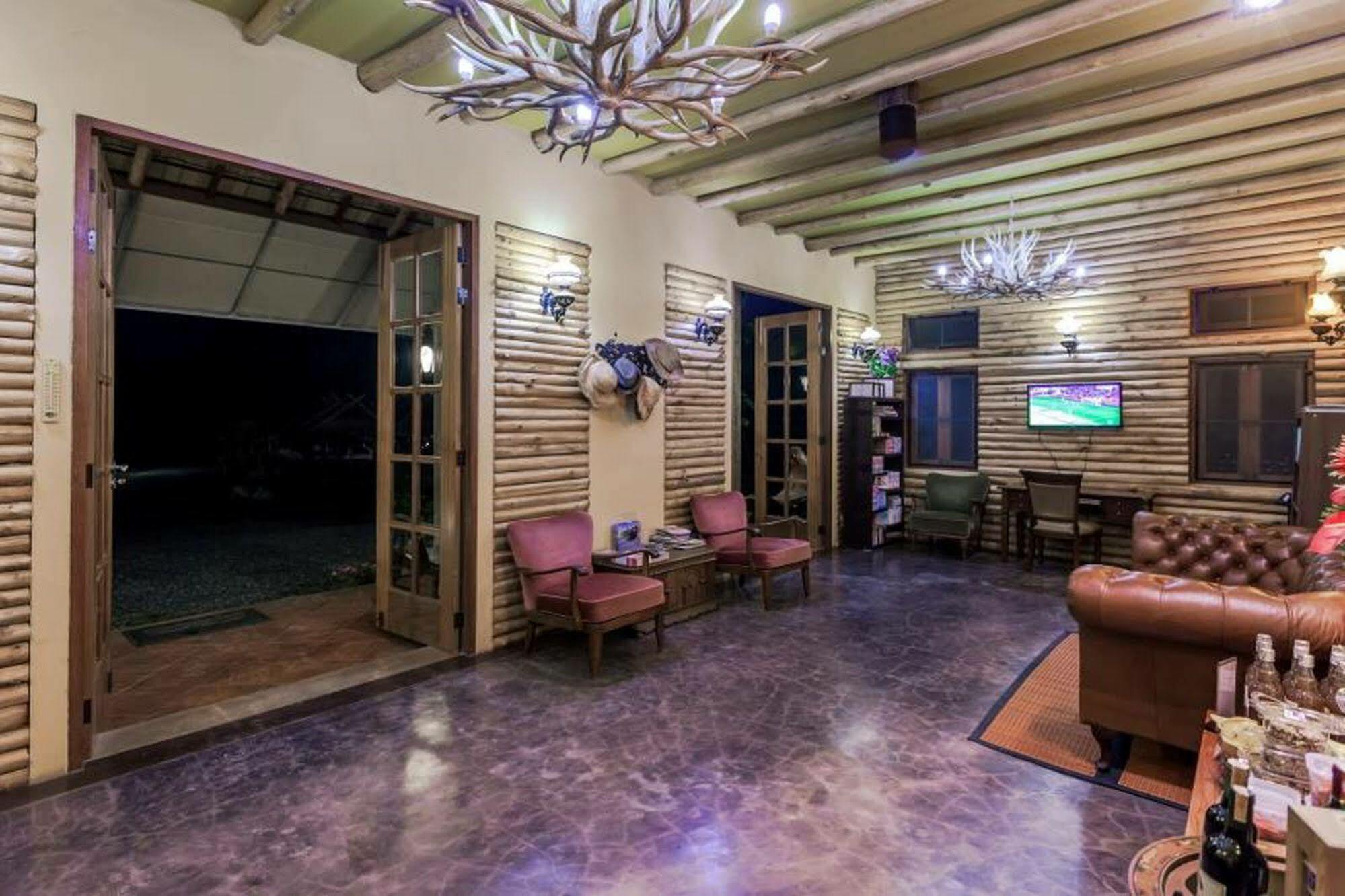 Phukumhom Khao Yai Hotell Wangkata Eksteriør bilde